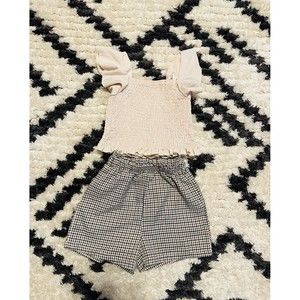 Beige Gingham  Ruffle Boutique Outfit Girls Size 130 Sz 5-6 Shirts
